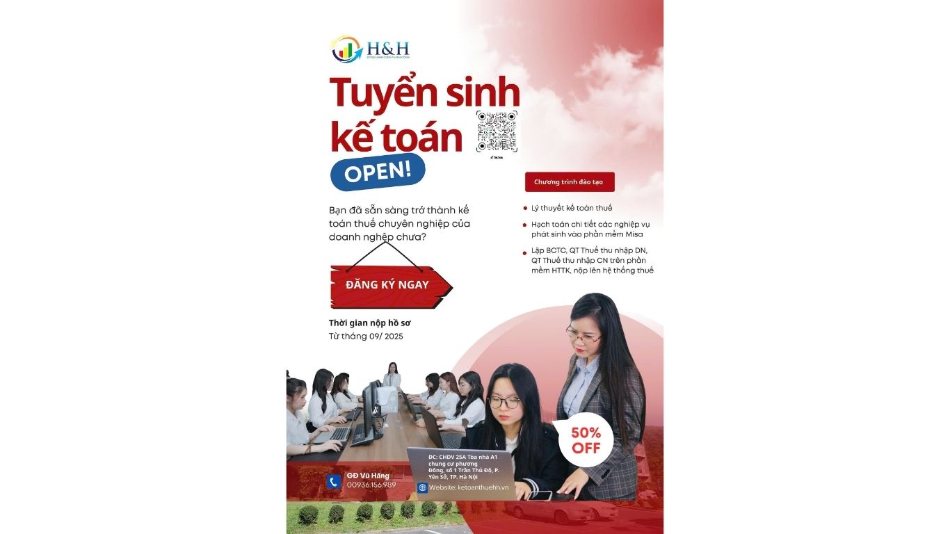 media/images/Tuy%E1%BB%83n%20sinh%20(Trang%20web).jpg